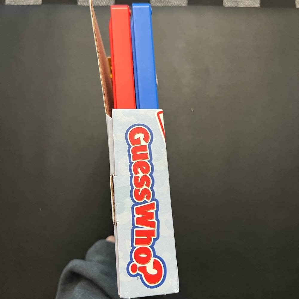 Guess Who? Game by Hasbro - Red and Blue - Picture 2 of 5